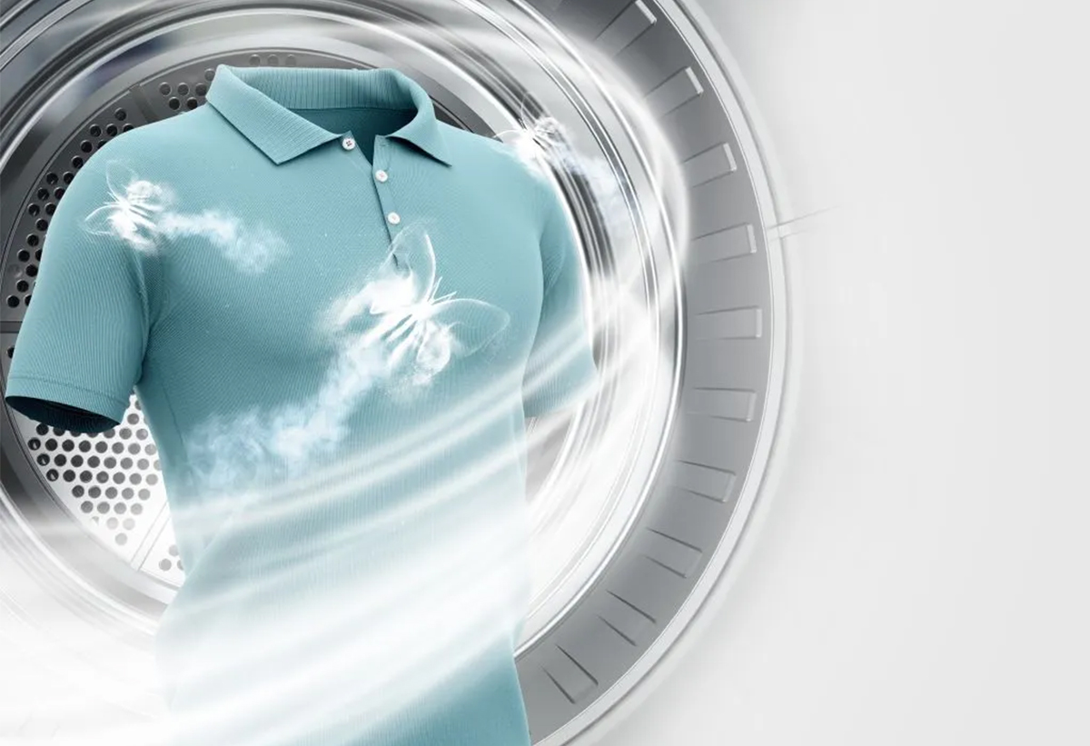 Απεικονίζεται ένα καθαρό ρούχο μπροστά από ένα στεγωτήριο.